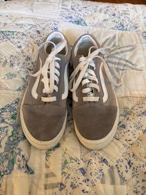Vans Suede Low-Top Sneakers in Taupe and White